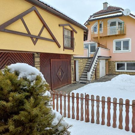 Apartman Elegant Besenova Exterior foto