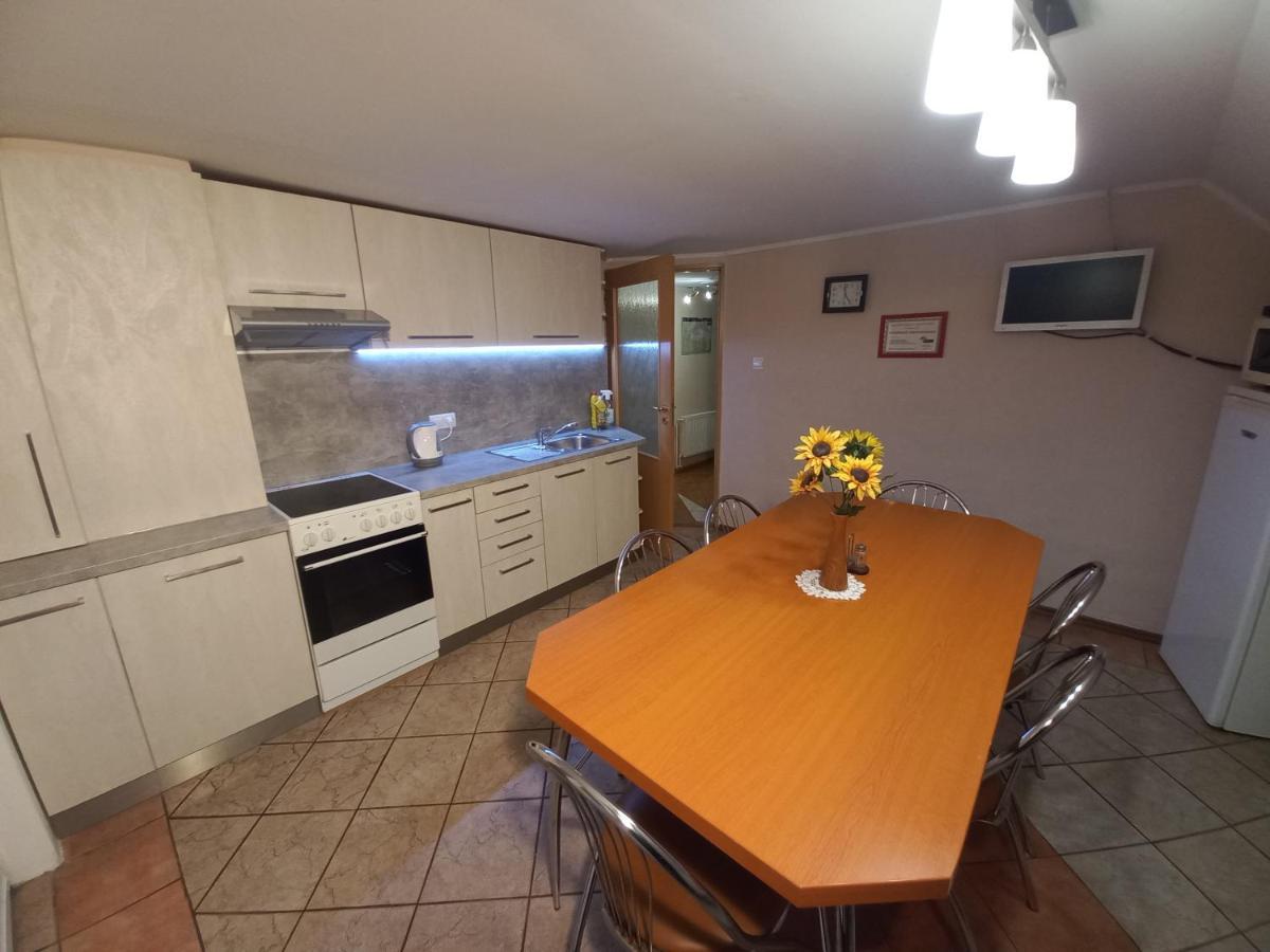 Apartman Elegant Besenova Exterior foto
