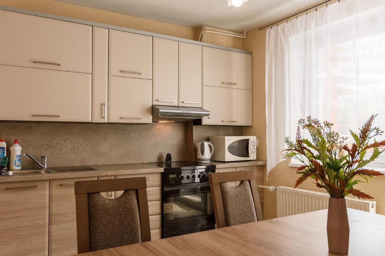 Apartman Elegant Besenova Exterior foto