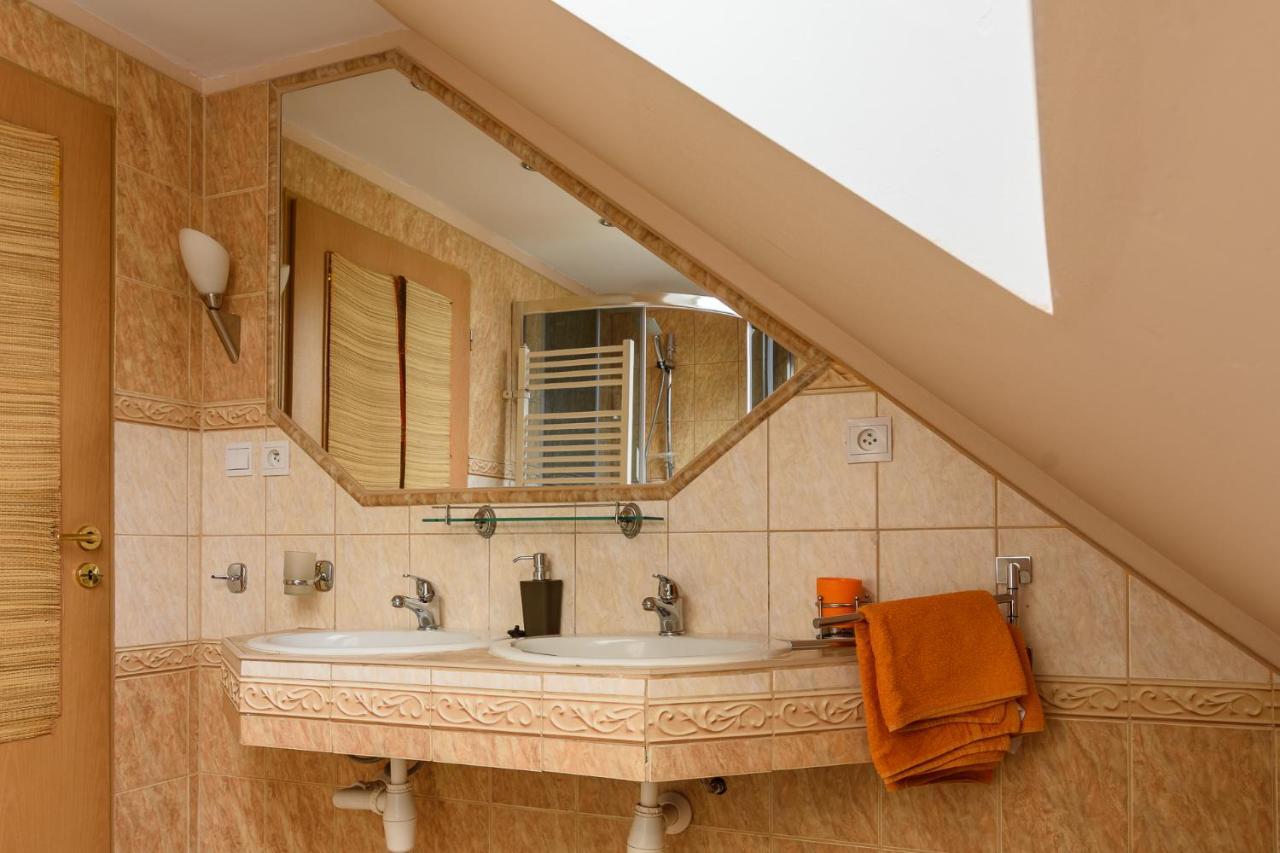 Apartman Elegant Besenova Exterior foto
