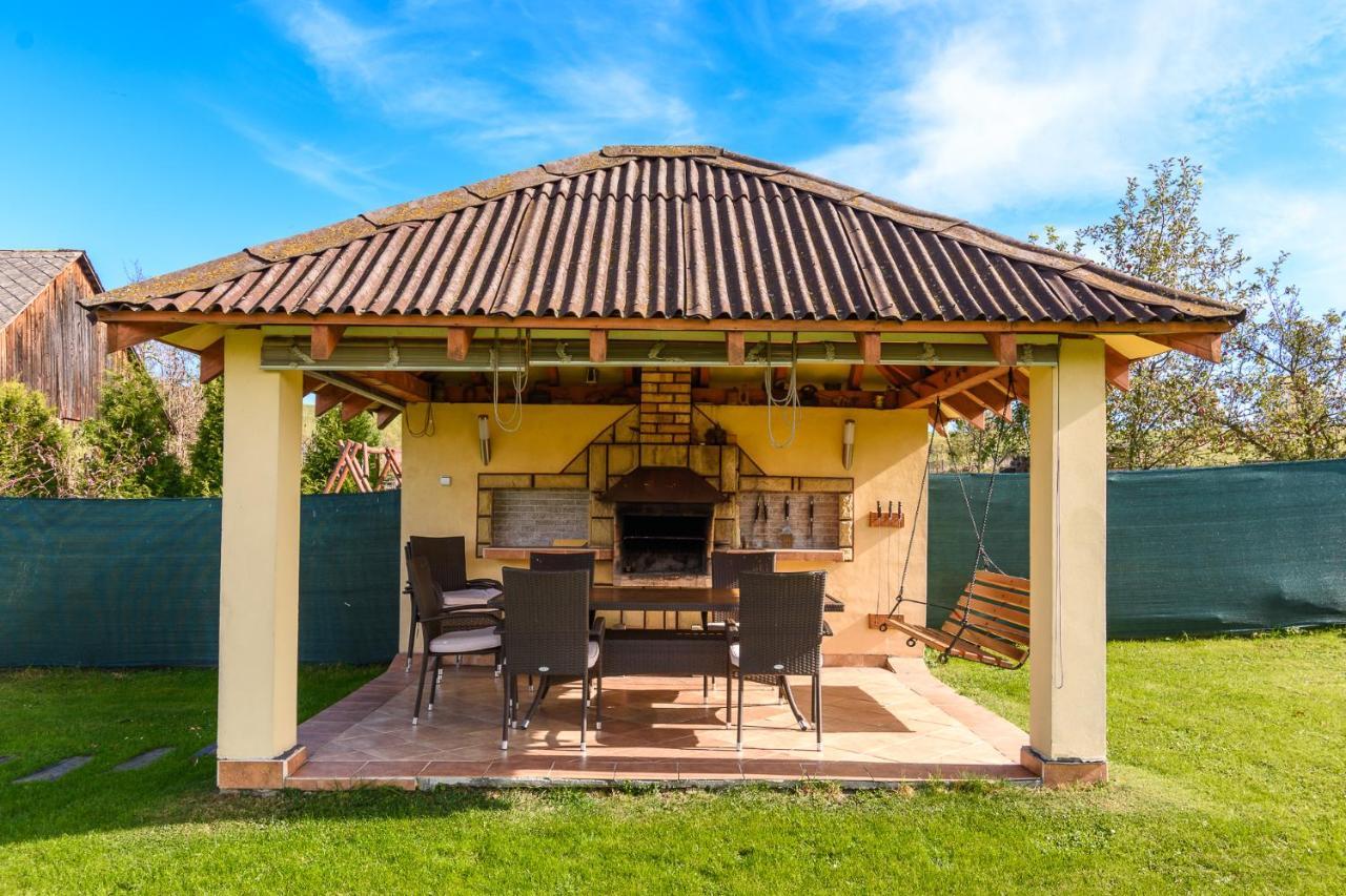 Apartman Elegant Besenova Exterior foto